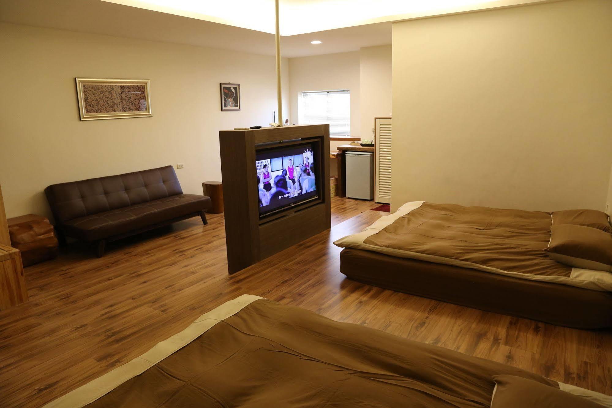 Romeo B&B Taitung Екстериор снимка